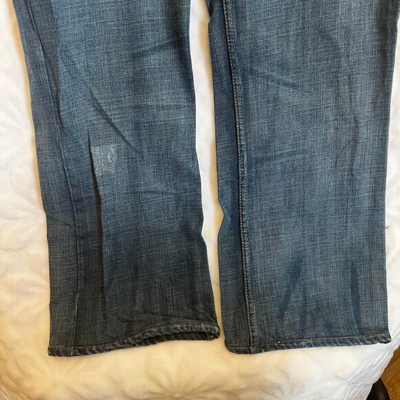 Dolce & Gabbana lightly distressed jeans size 6US (EUR 36) rear metal tag broken - Picture 6 of 7